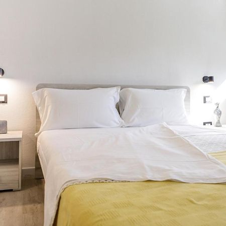 Bandiera 68 Apartment กาญารี ภายนอก รูปภาพ