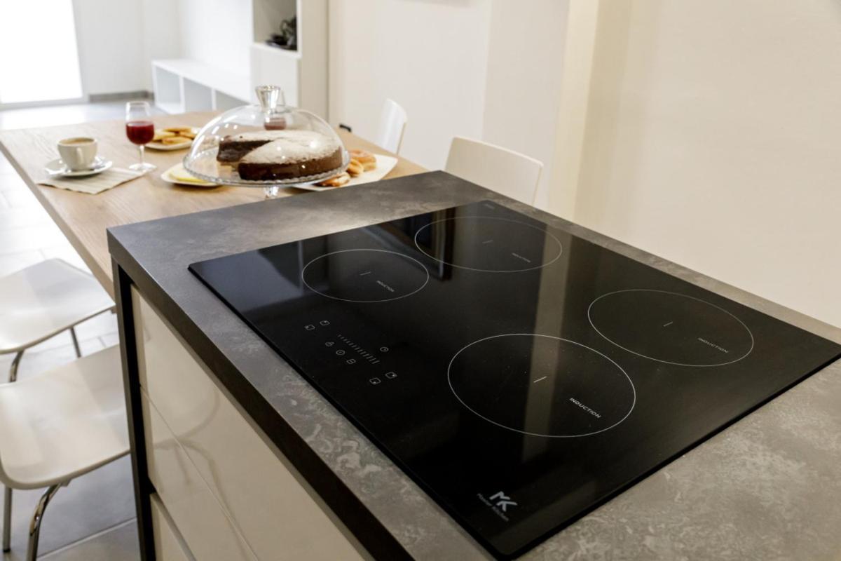 Bandiera 68 Apartment กาญารี ภายนอก รูปภาพ